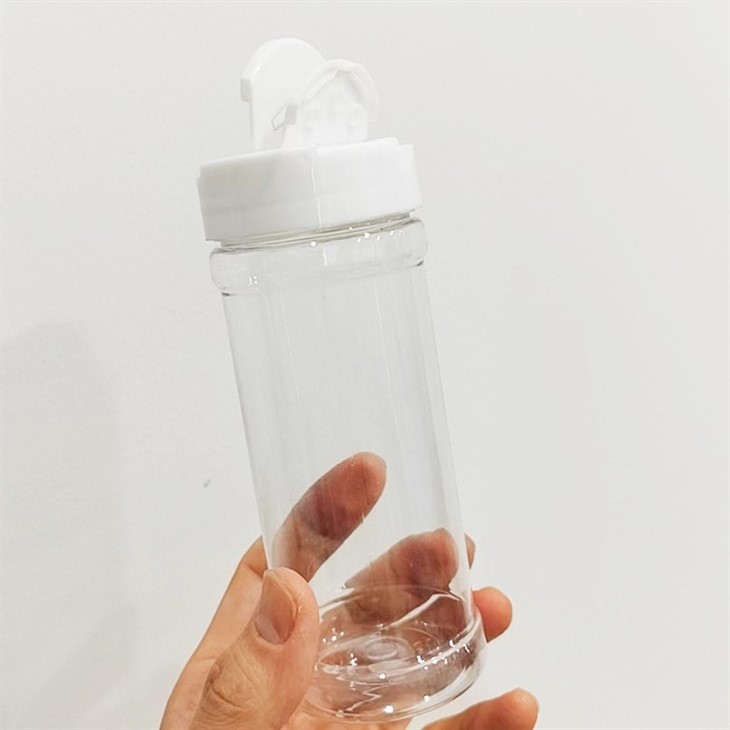 White Plastic Herb Container With Lids